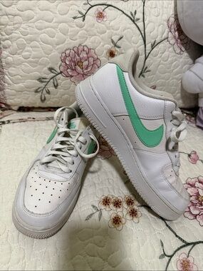 White Kids Sneakers with Mint Green Swoosh